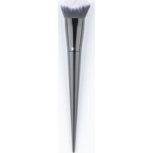 1pc 3D Foundation make up brush Liquid Foundation BB cream Plastic handle Synthetic hair makeup Contouring brush #10