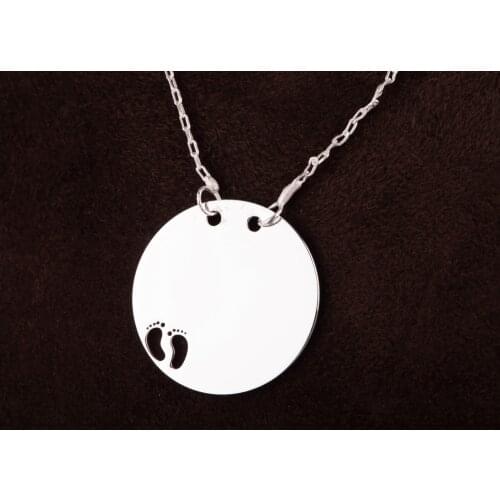 UM US JEWELRY Rhodium Plated Foot Pattern 925 Sterling Silver Necklace