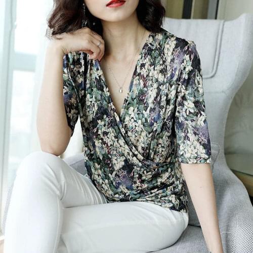 Retro Style High-elastic Shirt Femal Slim Fold Stitching Literary V-neck Printed Pullover Blouses Five-point Sleeve Women Spring