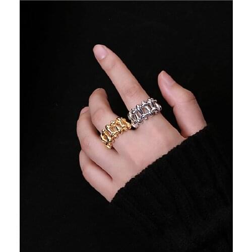European And American Aesthetic Design Sense 925 Sterling Silver Gold-Plated Ring Womens Irregular Concave-Convex Shaped Ring