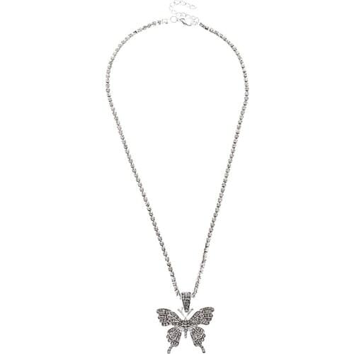 Women Fashion Butterfly Necklace Eexaggerated Temperament Pendant Single Layer Diamonds For Women Party Jewelry Accessaryies
