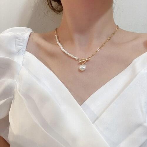 Origin Summer Exquisite Freshwater Pearl Necklace for Women Toggle Clasp Circle Hollow Linked Chain Asymmetric Pendant Necklaces