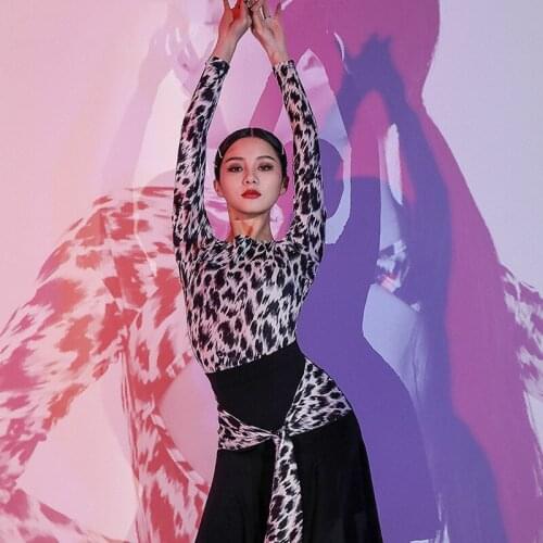 2020 Sexy Backless Tops Latin Dance Costumes For Women Long Sleeve Practice Clothes Chacha Samba Tango Latin Dance Dress SL4399