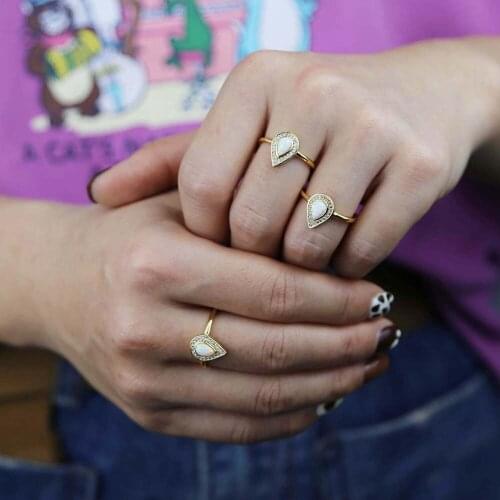 2021 New white fire opal Heart tear drop cz Rings For Women Sparking Bling Cubic Zirconia Ring Female Engagement Party gift