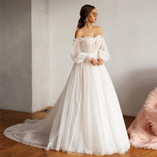 Simple Long Puffy Sleeves Wedding Dresses Off The Shoulder Dot Tulle Open Back Bridal Gowns Sweetheart Boho Bride Wedding Robe