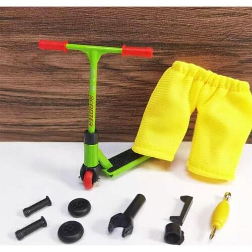 2021 Alloy Finger Scooter With Mini Scooters Tools And Finger Board Accessories Mini Skateboard Finger Toy For 3+ Years Old Kid