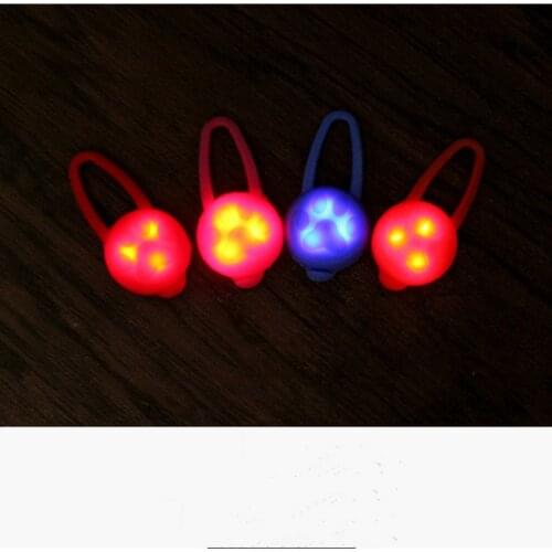 Pet Dog Night LED Flashlight Dog Cat Collar Glowing Pendant Safety Pet Leads Necklace Luminous Bright Decoration Collars For Dog
