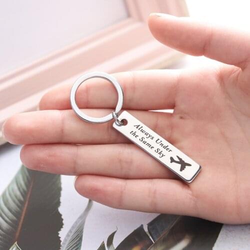 Oeinin Charms Key Chain Man Always Under The Same Sky Keychain Bags Lovers Silver Color Keyring Stainless Steel Pendant Llaveros