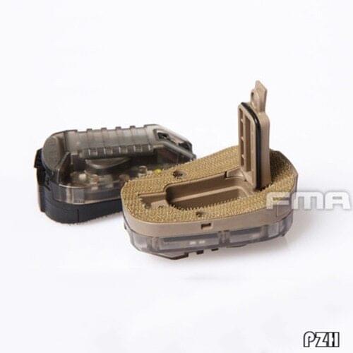 FMA Hunting Survival HEL STAR6 HEL-STAR6 GEN III Green Safety Flash Light Black / Desert TB1286