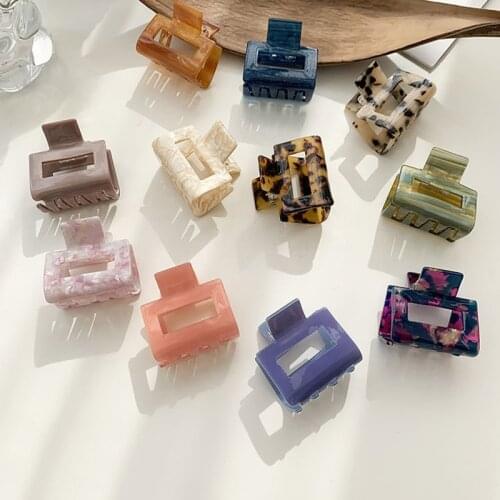 Fine Korean Vintage Geometric Acrylic Striped Hair Claws For Women Marble Hair Clips Crab Hairpins Girl Fashion Hair Accessories