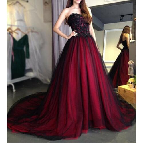 Gothic Design Red and Black Wedding Dresses Castle Princess Off Shoulder Vintage Lace Satin Bridal Ball Gowns vestido de noiva