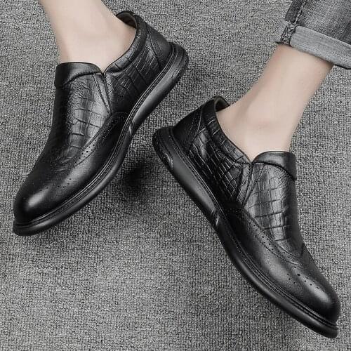 Leisure mens causal spring 2020 fashion men hombre sale flat hot cuero Mens zapatos masculino for shoes sapato de male mens new