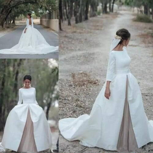 Modern Country Wedding Dress Sleeves Bateau Neck A Line Backless Champagne Tulle Bridal Gowns with Long Train