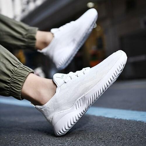 Fashionable Mens Sports Shoes Mesh Casual Shoes Lace-Up Mens Shoes Lightweight Vulcanized Shoes Walking Sports Shoes Wholesale