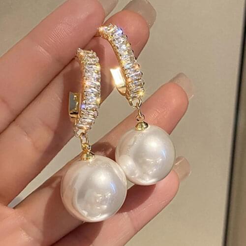 2021 Ladies Fashion Pearl Drop Earrings For Women Girls Stylish Dangle Earrings Ear Accessories Christmas Birthday Jewelry Gifts