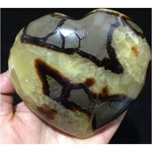 2019 hot 450-500g 100% Natural Septarian Dragon Crystal Polished Heart Stone Specimen 1pcs