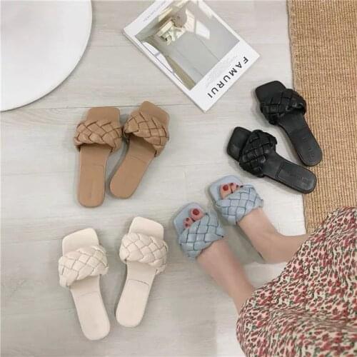 New Fashion Weave Slippers Women Square Toe Flat Casual Shoes Women Slide 2021 Summer Flip Flops Beach Sandal Slipper