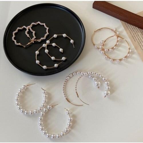 Women Elegant White Pearls Round Hoop Earrings Girl Birthday Party Big Pearl Circle Round Earrings Wedding Fashion Jewelry