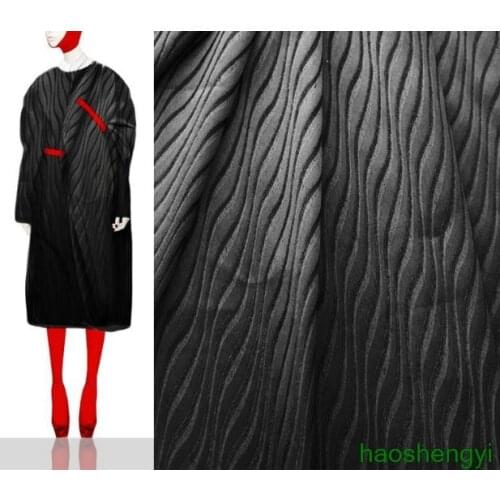 Simple fashion black vertical wave pattern three-dimensional texture jacquard fashion fabric / half a meter price