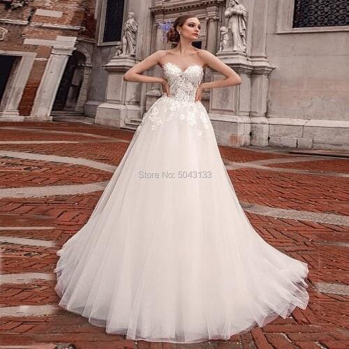 Sweetheart Off the Shoulder Boho Wedding Dresses 2021 Appliques Floral Soft Tulle Wedding Gowns Sleeveless Floor Length Vestidos