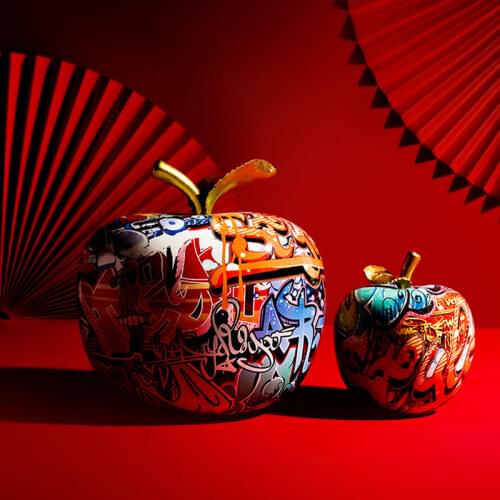 Light luxury creative colorful apple ornaments home entrance wine cabinet TV cabinet office decoration resin crafts