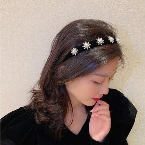 2021 Hot Sale DEL LUNA Hotel IU Headband Simple Velvet Rhinestone Black Headbands Elegant Women Headband