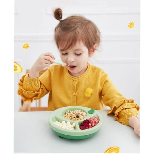 Childrens Tableware Baby Water Injection Insulation Suction Cup Bowl Infant And Young Drop-Proof Partitioned Dinner Pl