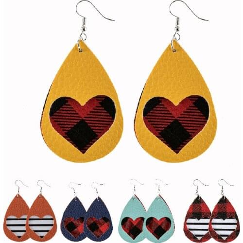 Trendy Retro Heart Stud Earrings Plaid Leaf Three Layer Pu Leather Earrings for Women Girls Party Jewelry Valentines