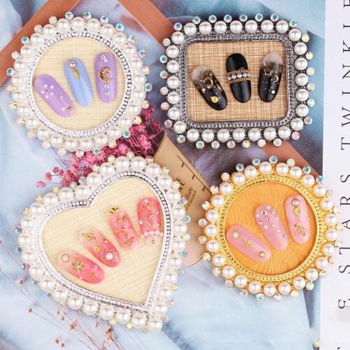 1pc Mini Nail Art Plate Luxury Alloy Rhinestones Diamond Nail Art Salon Display Stand Rack Board