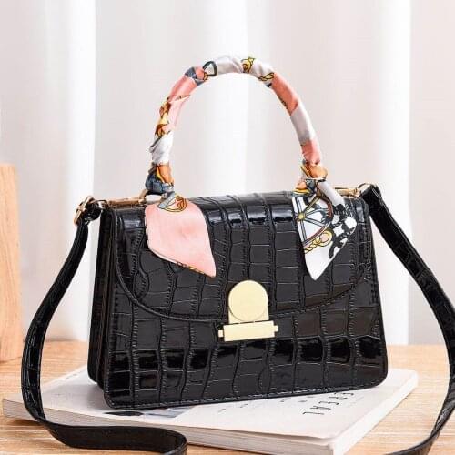 New Style Handbags Women European and American Large Bags Fashion Womens Bags Messenger Shoulder Handbags DL096 21