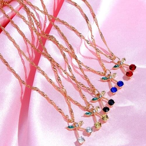 JUST FEEL Korean Cute Cherry Pendant Necklace for Women Gold Silver Color Twist Chain Necklace Fashion Sweet Beach Party Jewelry