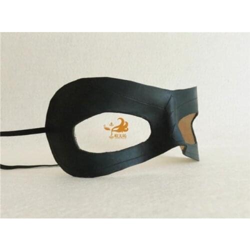 Mens Hero theme Half Face Mask Costume Dress Up Masks Cowhide Leather Birthday Party Decoration Halloween Masquerade Props