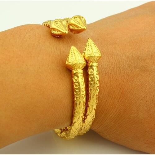 2 pcs Wholesale HOT Arrived Dubai Fashion Openable 18 k Yellow Solid Fine G/F Gold Bangle Trendy Bracelet Jewelry