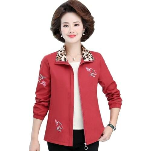 2021 New Mom Spring Autumn Windbreaker Coat Middle-aged Mother Short Jacket Tops Middle-aged Women Fashion Plus Size Coat 5XLA
