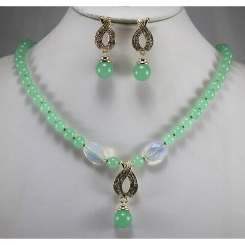 Wholesale Womens semi-precious stones jades Necklace earring set