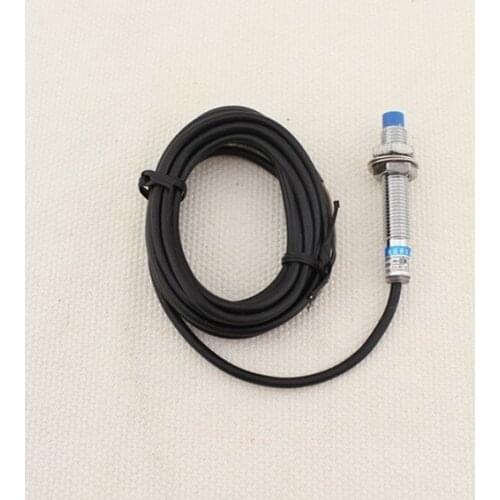 Group LJ8A3-2-Z/AY 24V Near Switch PNP Direct Three Line Often Close M8 Proximity switch