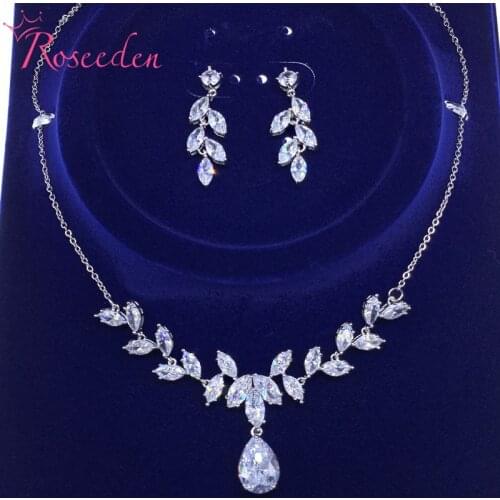 Beautiful White CZ Stone Pave Women Jewelry Sets Female Necklace Earrings Set RE3684