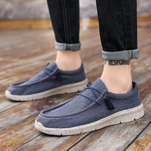 Breathable Men Sneakers High Quality Men Casual Shoes Comfortable Slip-On Male Shoes Adulto Non-slip Canvas Shoes Big Size 39-48