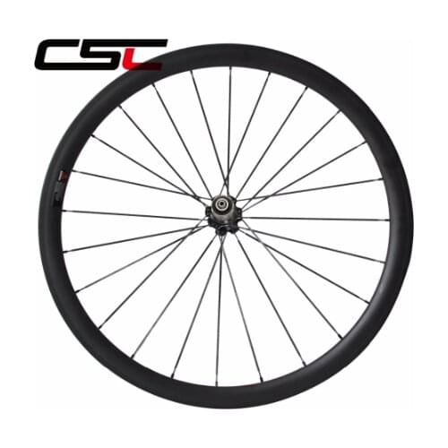 30x25mm clincher : Matte UD shimano 11speed front: 12x100mm rear: 12x142mm Hubs: 6 bolts all in black