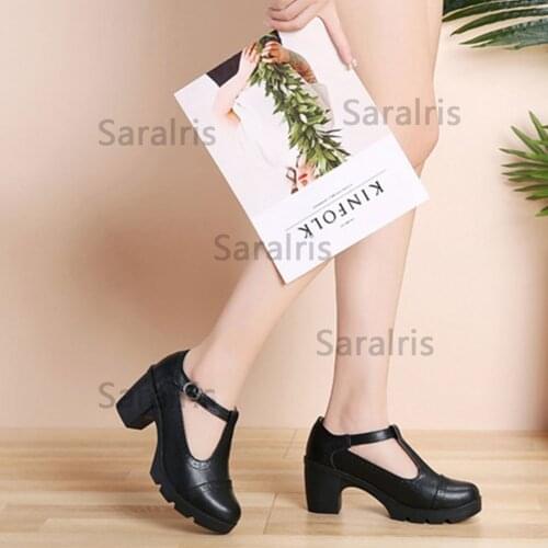 SaraIris Women's Oxfords