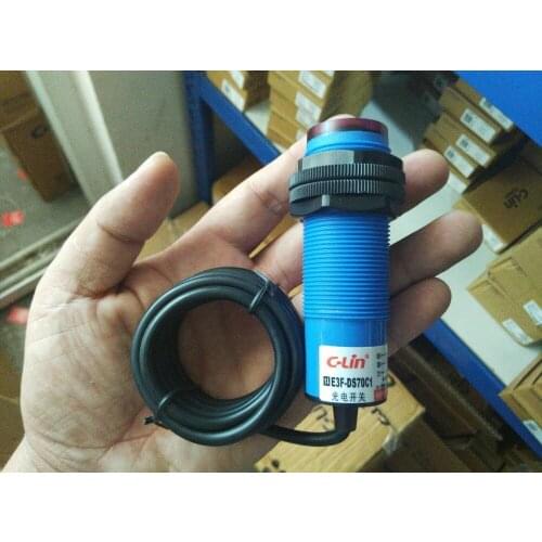 Brand new original authentic C-Lin E3F-DS70C1 DC three-wire NPN normally open diffuse reflection type photoelectric switch