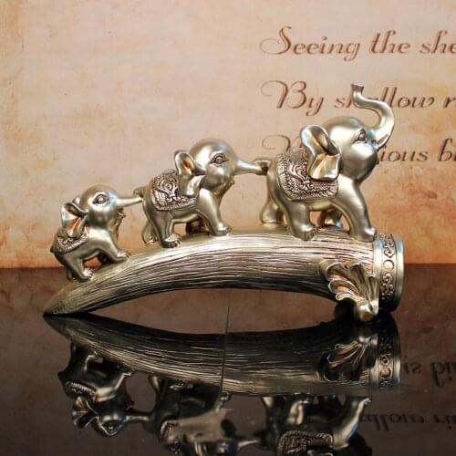 Retro Elephant Statue Handmade Resin Ivory Animal Family Sculpture Decoration Novelty Art and Craft Present Ornament Accessories