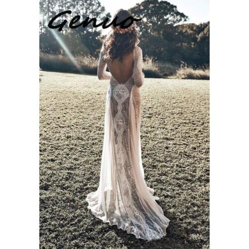 2019 New Sexy Hollow Out Lace Stitching Chiffon Long Sleeve Maxi Long Dress Women Split Hem O Neck Backless White Party Dresses