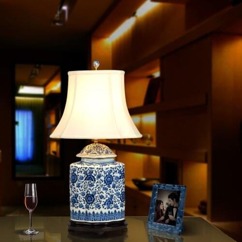 Vintage chinese bedroom living room wedding table lamp Jingdezhen porcelain ceramic table lamp art porcelain table lamp shipping