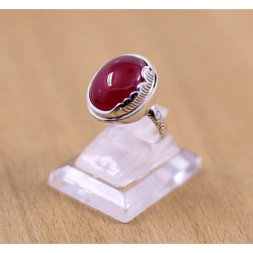New silver exquisite lady corundum silver ring