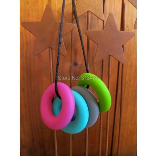 MIX COLOR Brand New Teething Necklace BPA Silicone Baby Pendants Baby Chewlry Silicone Teeth Necklaces