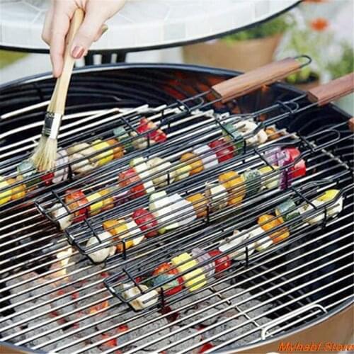 Reusable Barbecue Grilling Basket Clip for BBQ Roast Meat Vegetables Outdoor BBQ Tools Kebab Barbecue Baskets with Wooden Handle