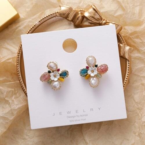 Zeojrlly Geometric Women Vintage Stud Earrings Korean Pearl Shell Flower Earrings Female Elegant Female Jewelry For Girl