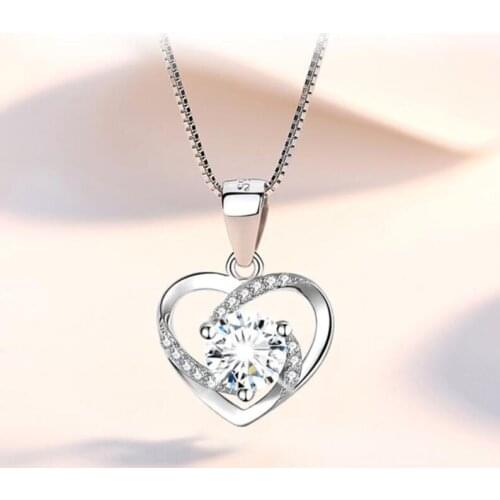 Fashion Womens Love Heart Shaped Clavicle Chain Simple Silver Pendant Necklace