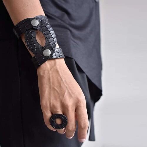 YD&YDBZ Crack Leather Circular Charms Ring For Women Punk Style Geometry Shape Finger Accessories Rings Handcrafted Jewelry Gift